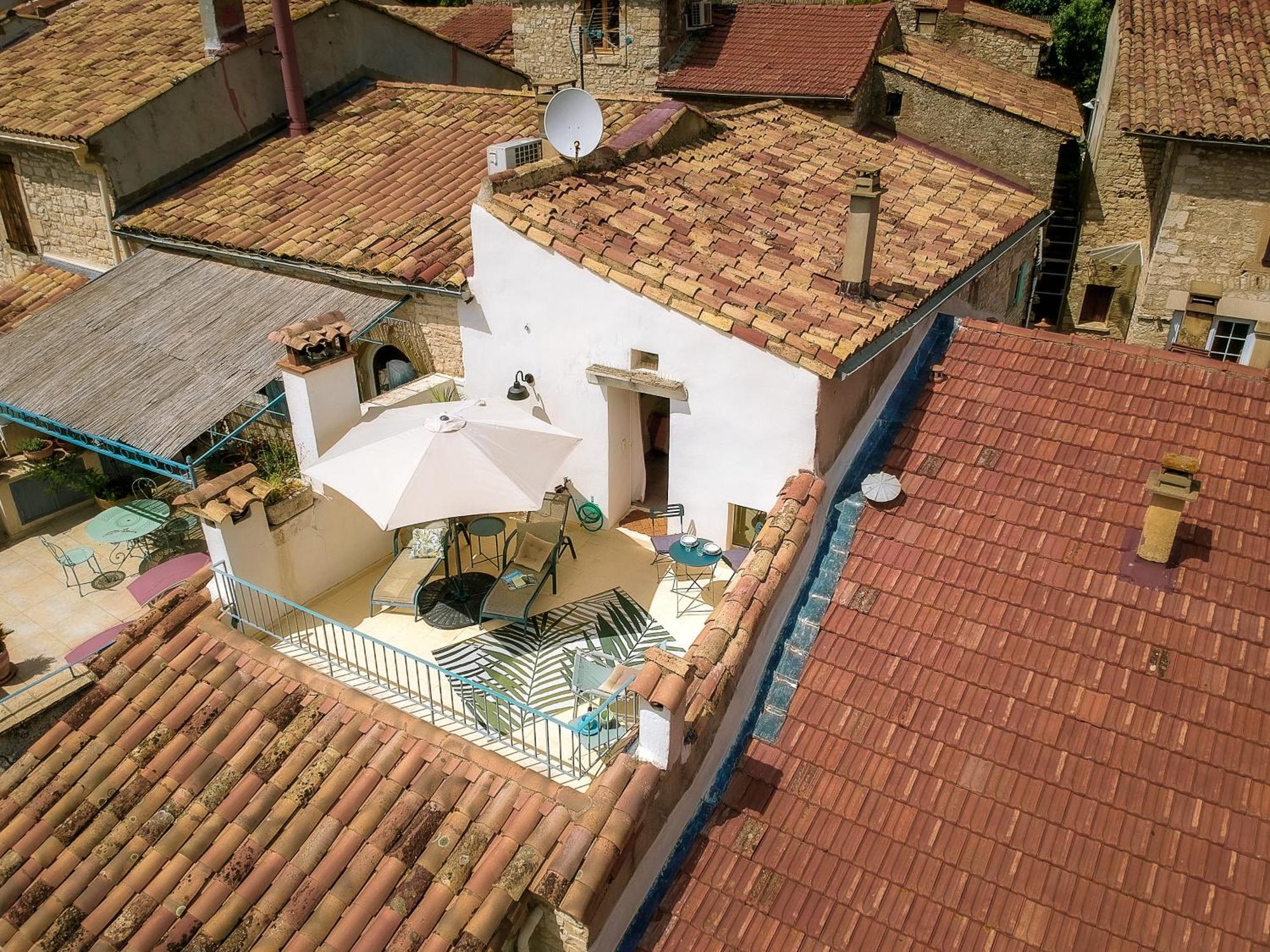 L'Ostal Bestort Vezenobres Экстерьер фото